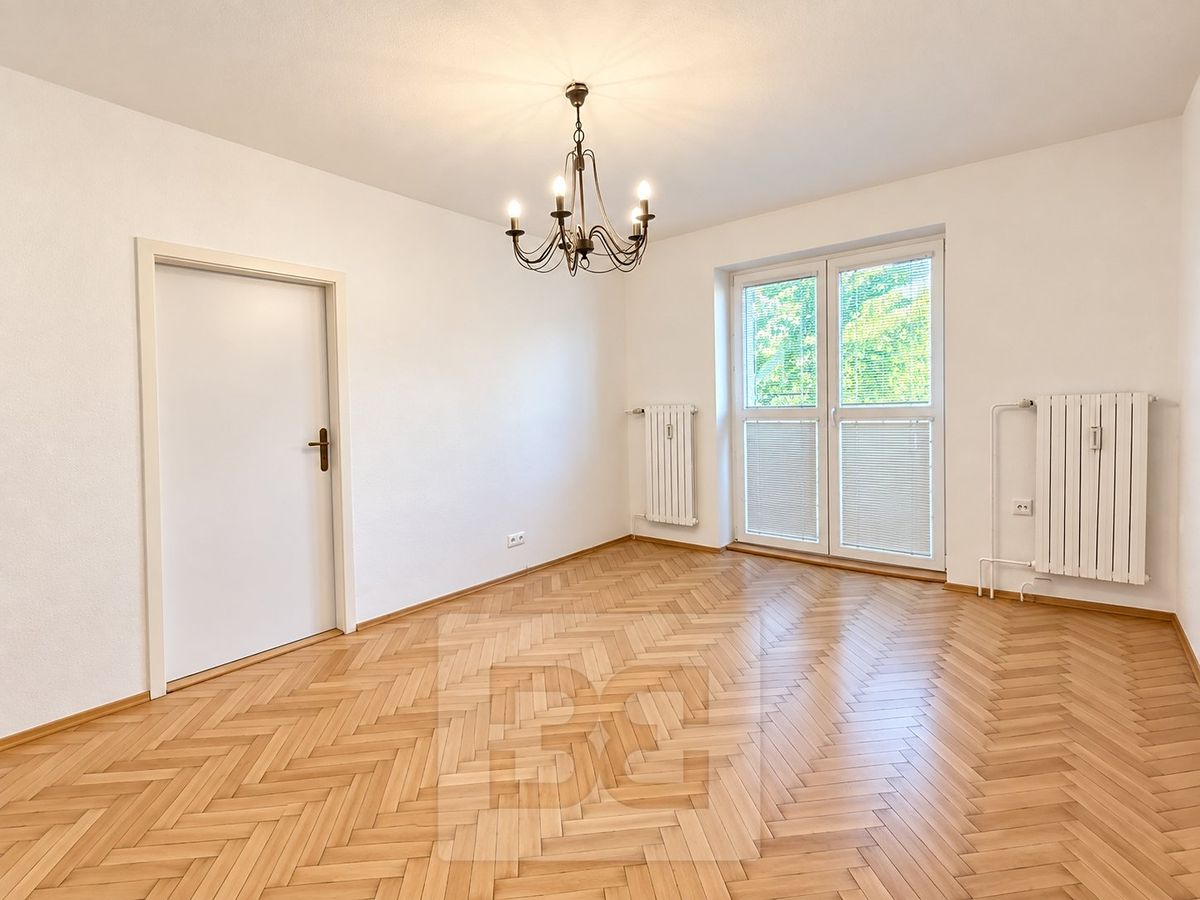 Pronájem bytu 2+kk 48 m² – fotografie 3