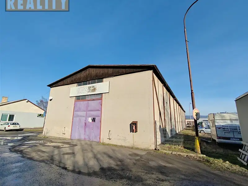 Pronájem výrobní haly, prostoru 559 m², Chomutov – náhled fotky 3