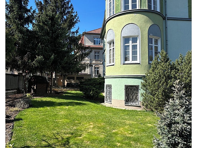 Комерційне приміщення на продаж, 730 м² (13 з 46)