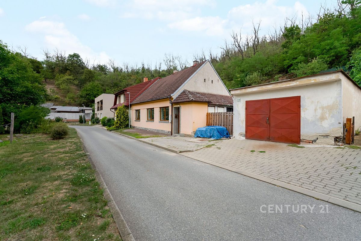 Prodej rodinného domu 220 m², pozemek 500 m²