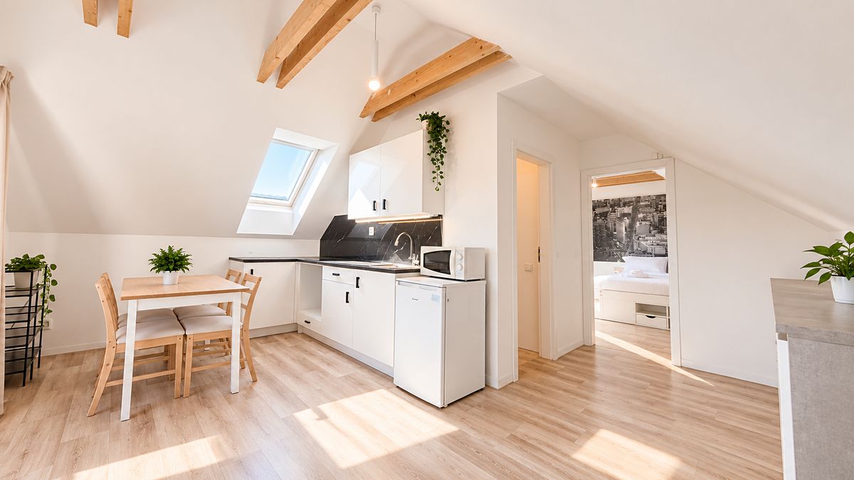 Pronájem bytu 2+kk 45 m² – fotografie 2