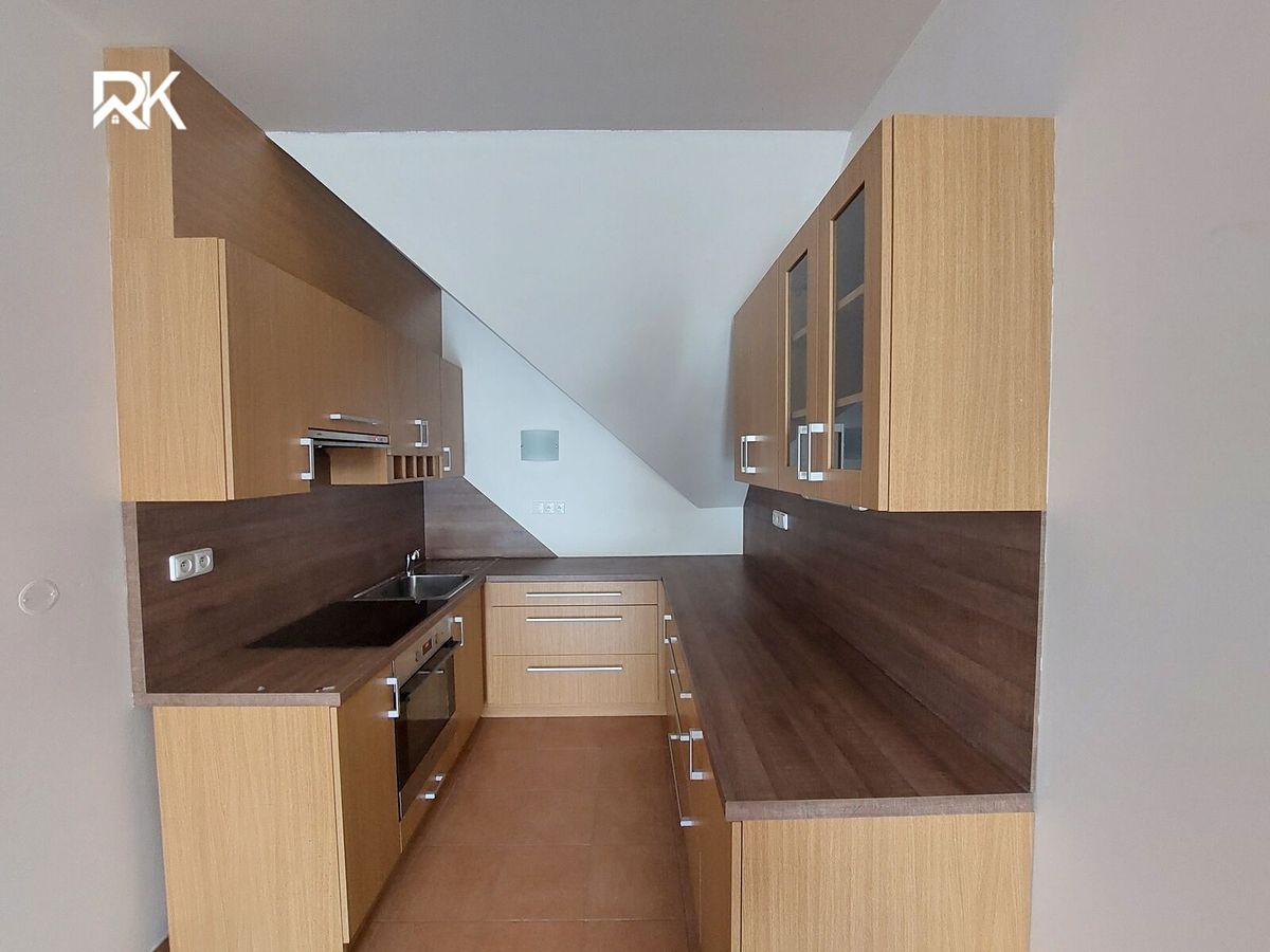 Pronájem bytu 2+kk 55 m² – fotografie 5