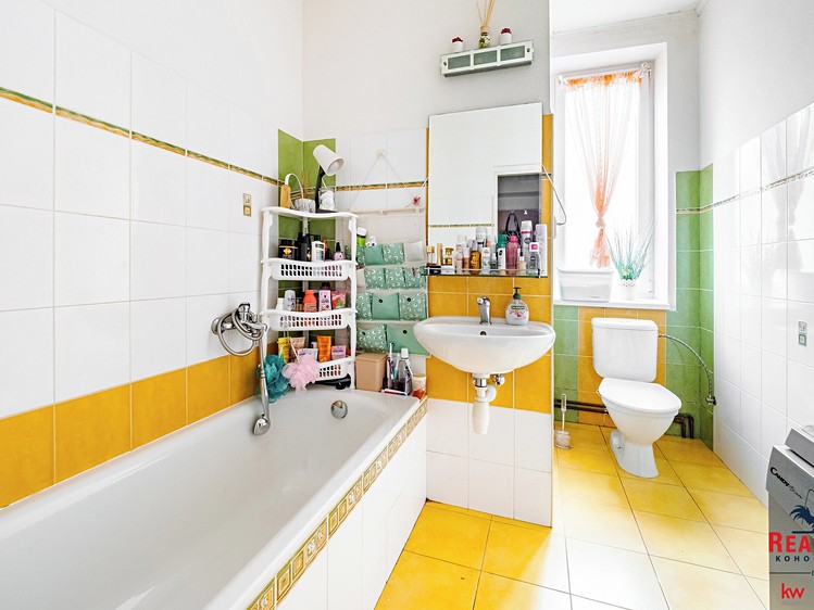 Комерційне приміщення на продаж, 492 м² (10 з 27)