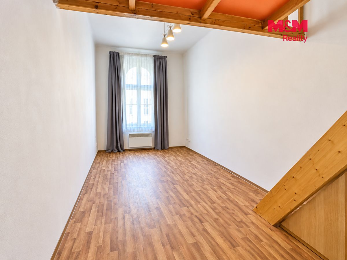 Pronájem bytu 2+1 75 m² – fotografie 4