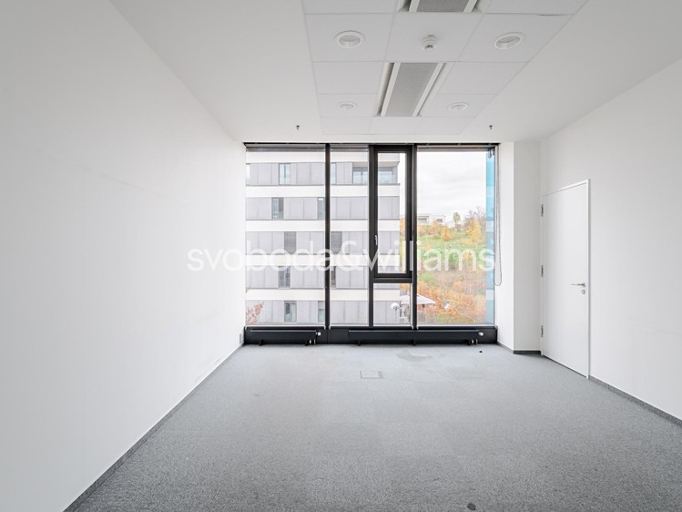 Комерційне приміщення в оренду, 612 м² (6 з 15)