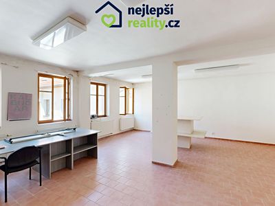 Pronájem obchodního prostoru 165 m²