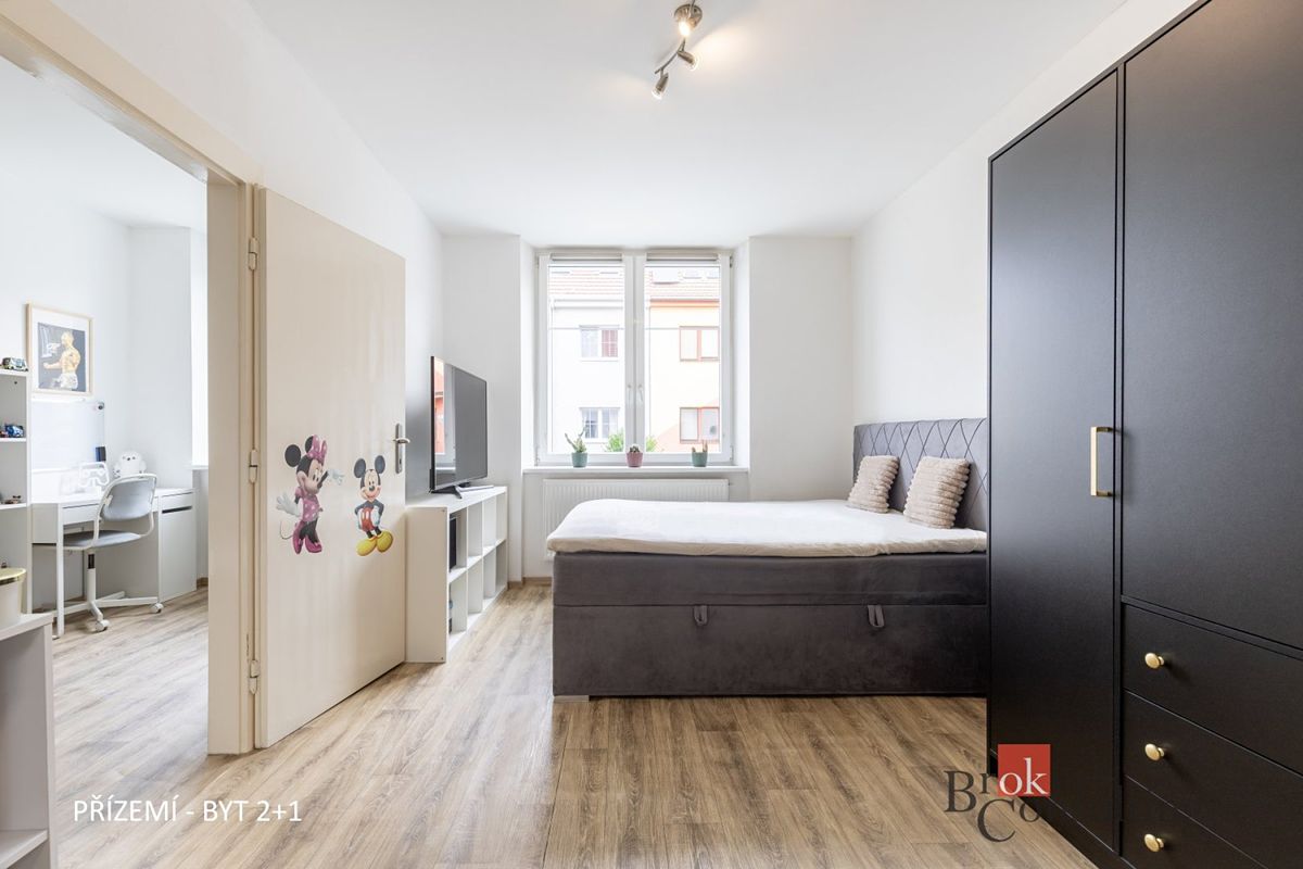 Prodej rodinného domu 188 m², pozemek 201 m² – fotografie 3