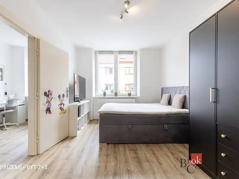 Prodej rodinného domu 188 m², pozemek 201 m², Brno – náhled fotky 3