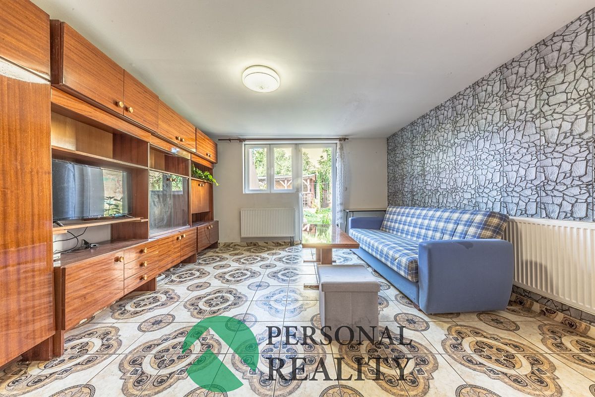 Prodej rodinného domu 161 m², pozemek 245 m² – fotografie 3