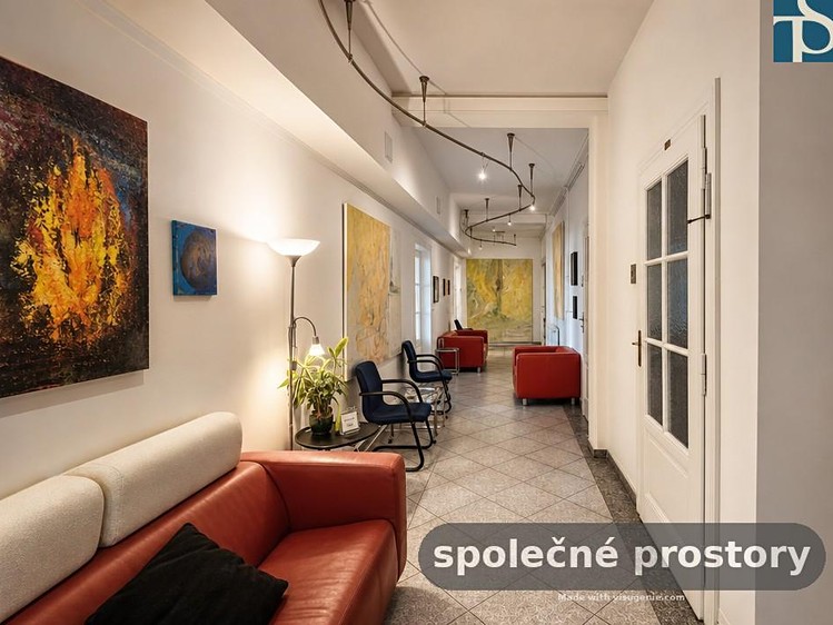 Комерційне приміщення в оренду, 16 м² (12 з 18)
