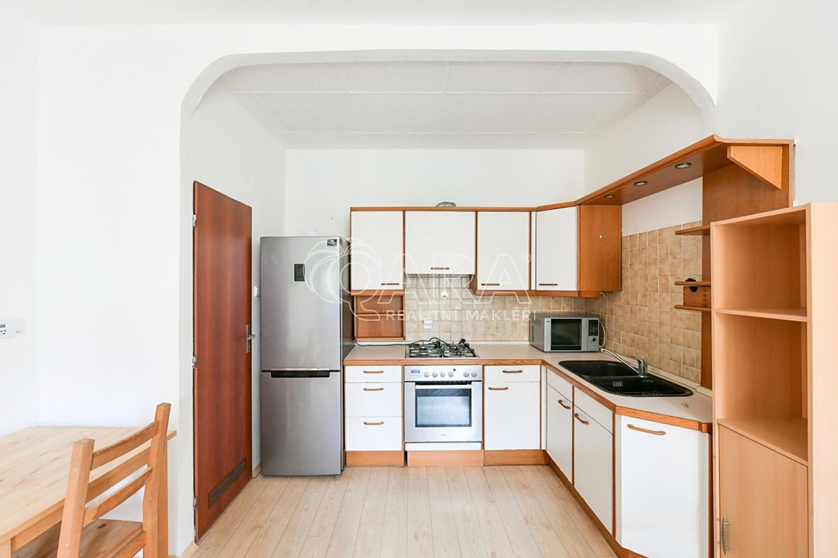 Pronájem bytu 2+kk 47 m² – fotografie 4