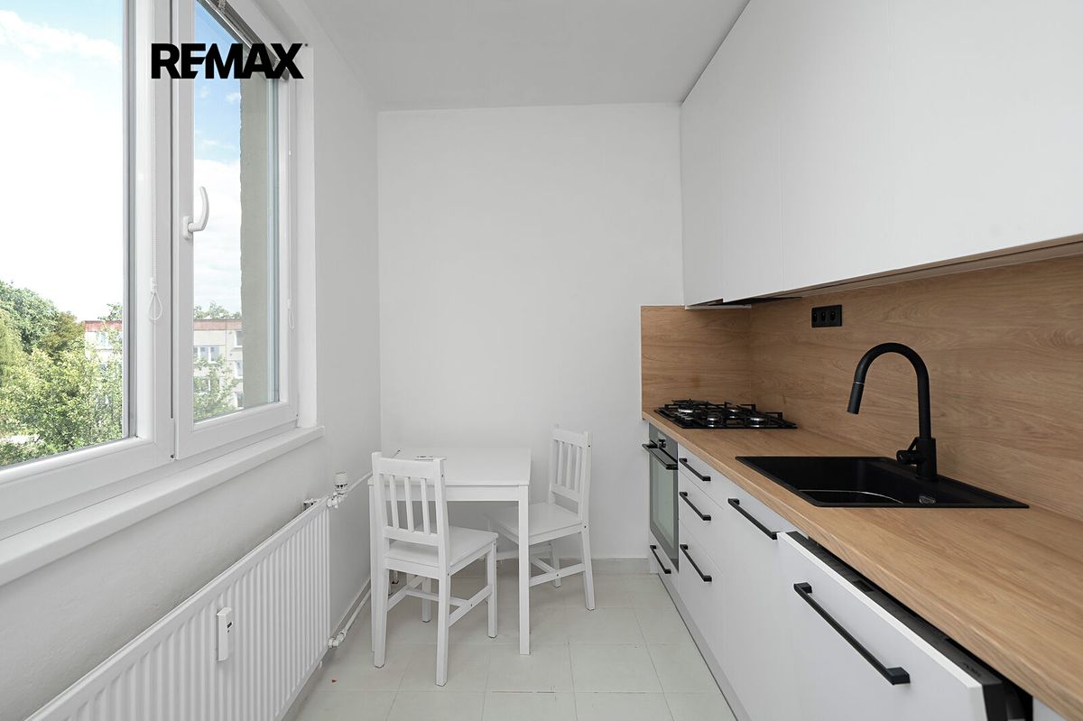 Pronájem bytu 3+1 67 m², Ostrava – fotka 1 z 3