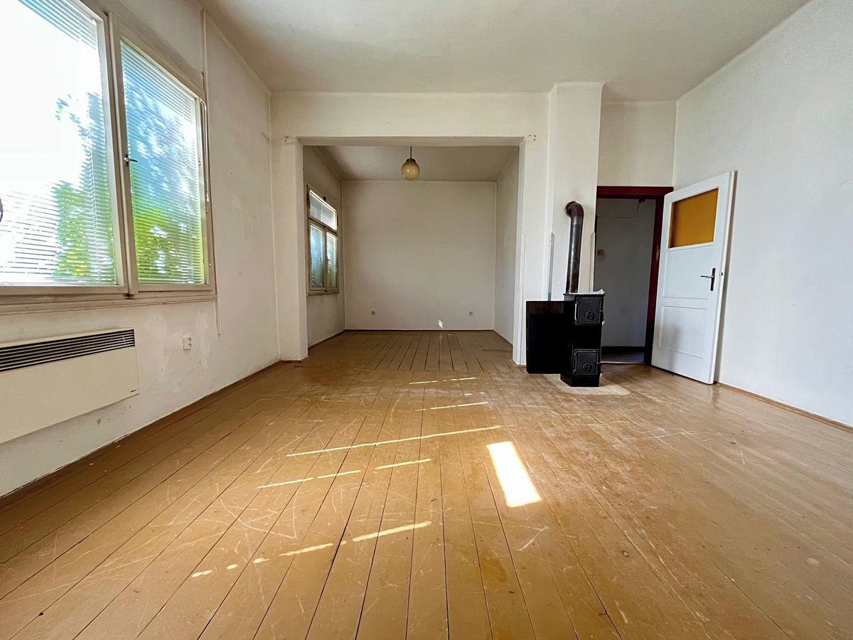 Prodej vícegeneračního domu 354 m², pozemek 1056 m² – fotografie 5