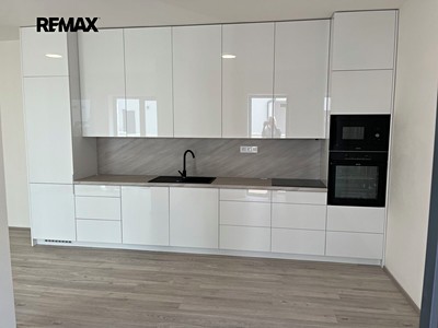 Prodej bytu 2+kk 71 m²