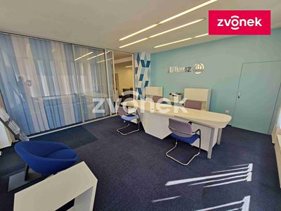 Pronájem kanceláře 100 m²