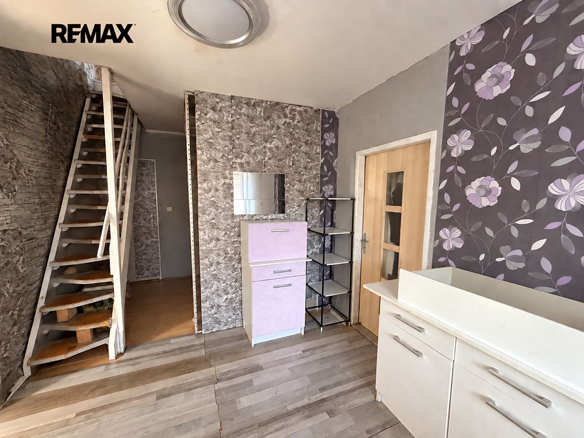 Prodej rodinného domu 130 m², pozemek 452 m² – fotografie 5