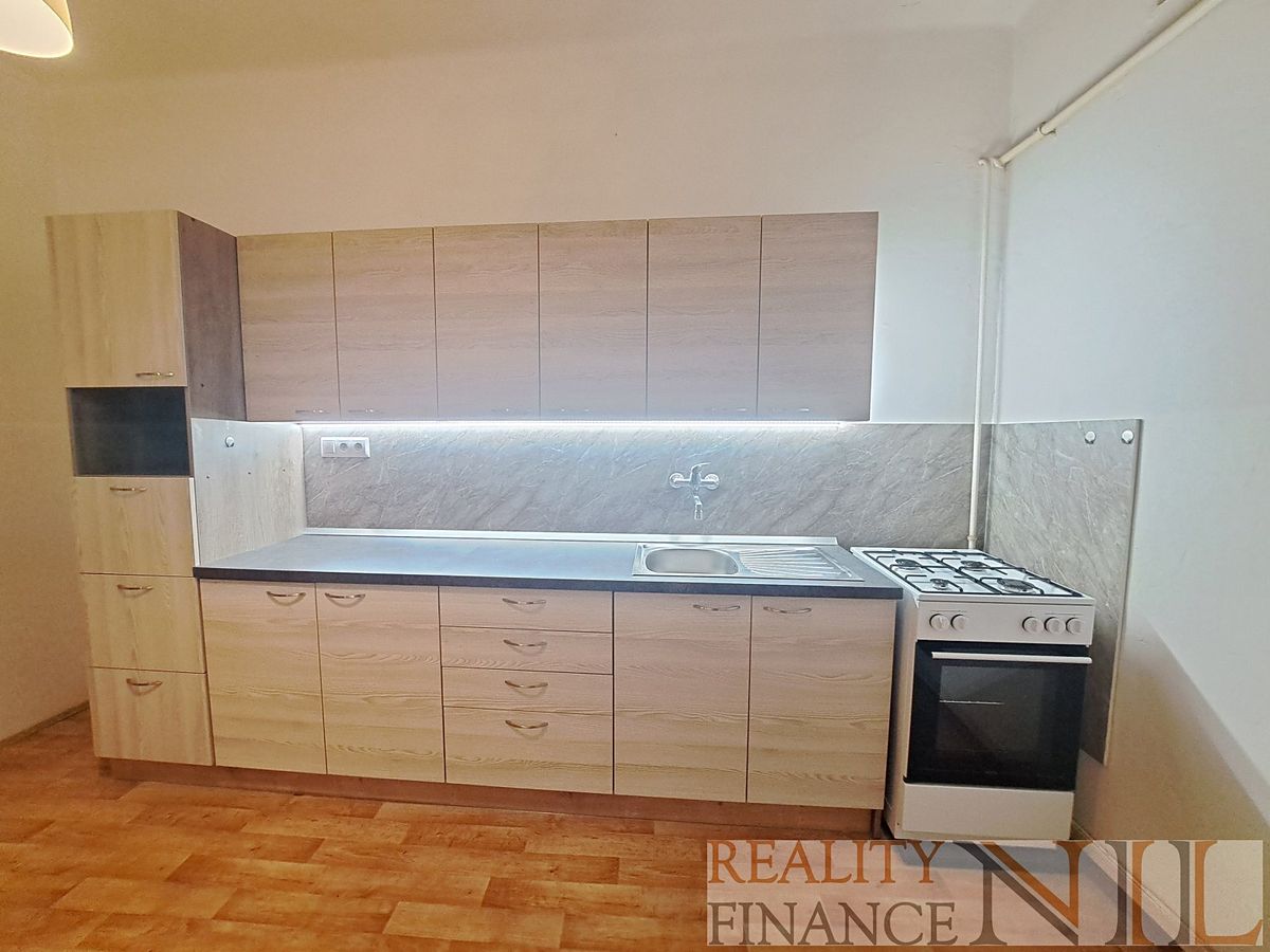 Pronájem bytu 2+1 64 m²