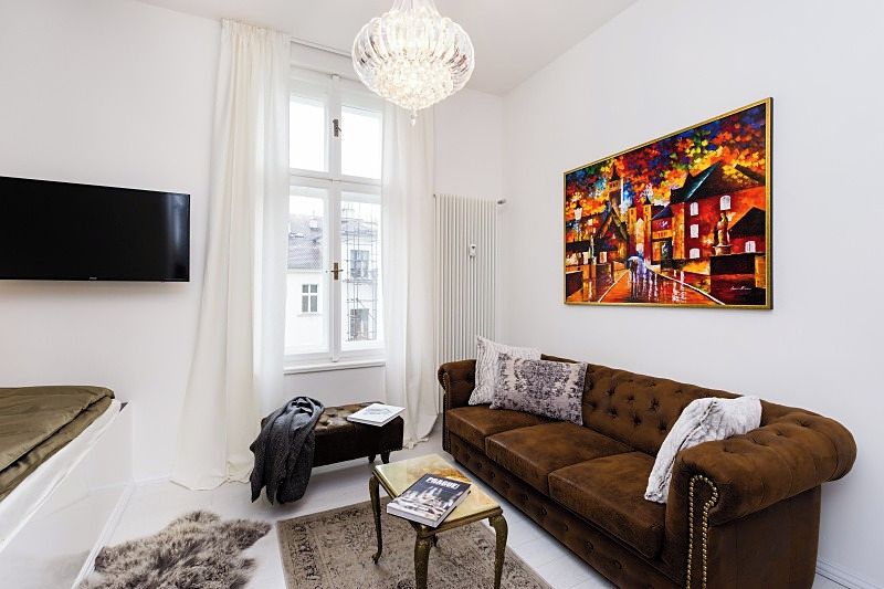 Pronájem bytu 1+kk 30 m² – fotografie 2