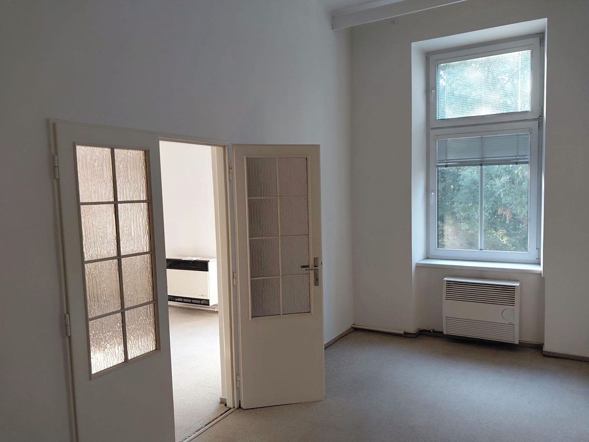 Pronájem bytu 3+1 70 m² – fotografie 2
