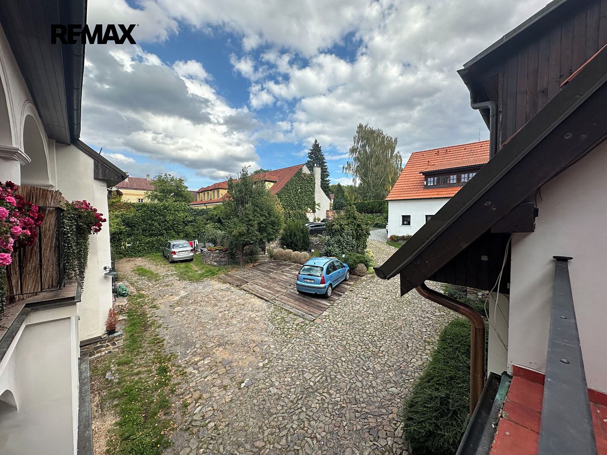 Pronájem bytu 2+kk 80 m² – fotografie 5