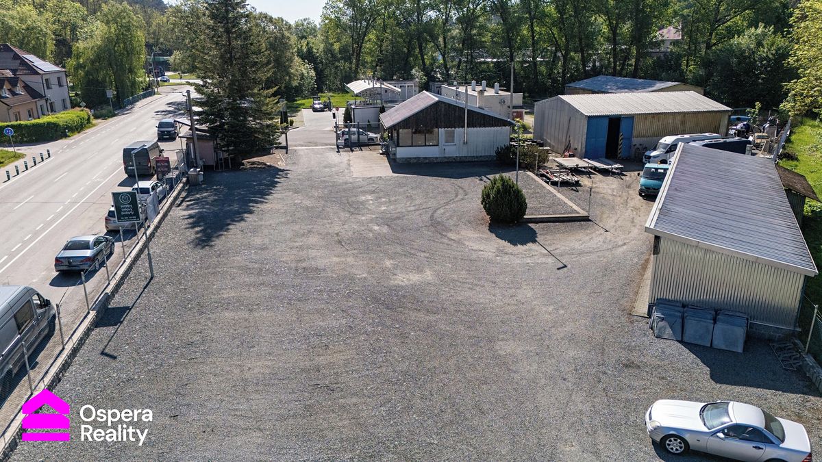 Pronájem komerčního pozemku 2367 m² – fotografie 3