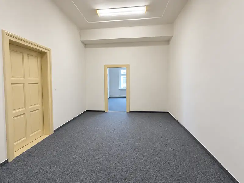 Pronájem kanceláře 80 m², Ostrava – náhled fotky 2
