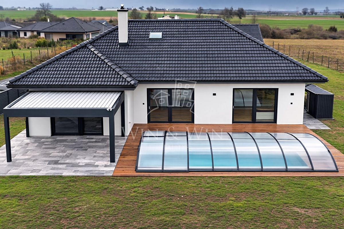 Prodej rodinného domu 145 m², pozemek 925 m²