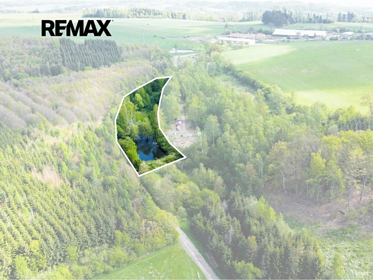 Prodej pozemku, 8 716 m² (3 z 11)