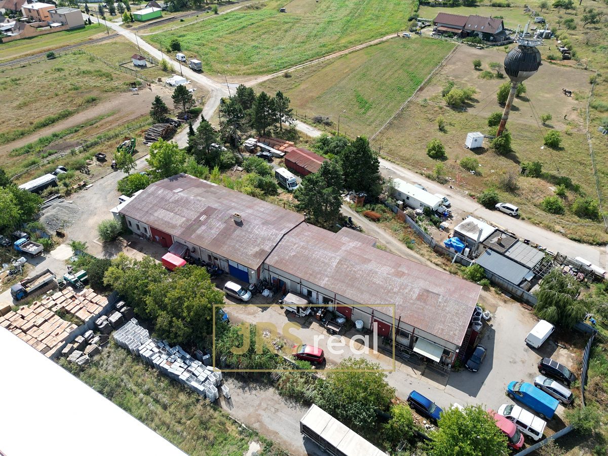 Prodej výrobní haly, prostoru 902 m² – fotografie 2