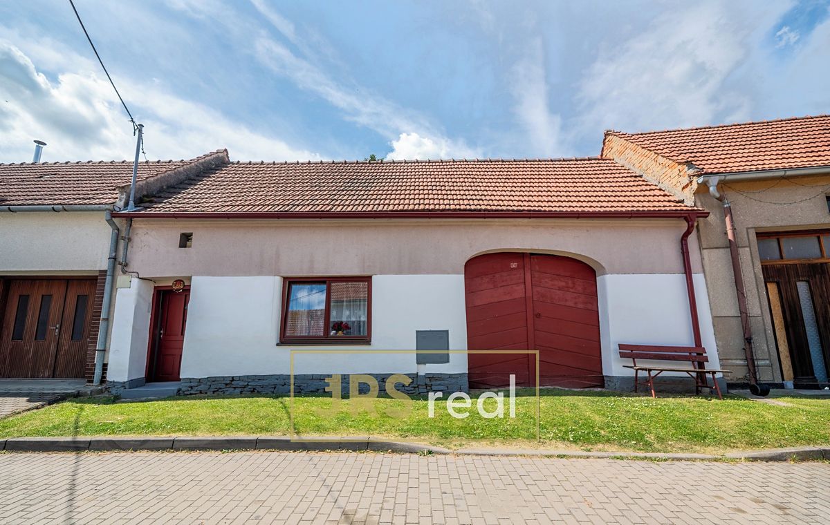 Prodej rodinného domu 111 m², pozemek 607 m²