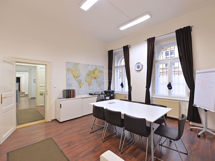 Комерційне приміщення в оренду, 104 м² (4 з 6)