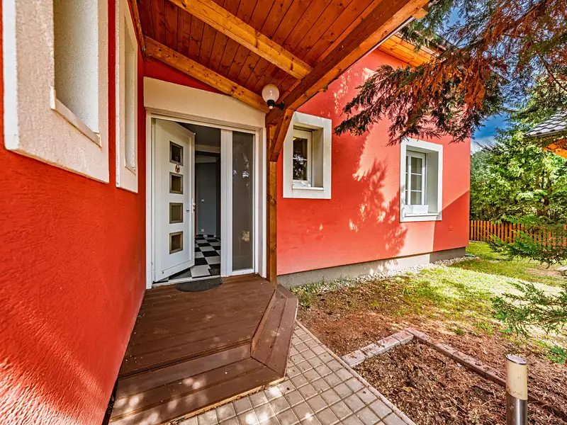 Prodej rodinného domu 212 m², pozemek 475 m², Chocerady – náhled fotky 3