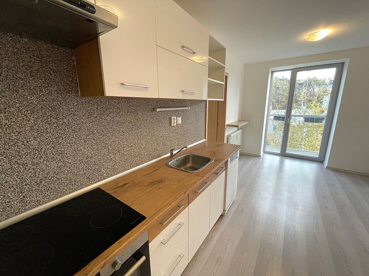 Pronájem bytu 2+kk 34 m²