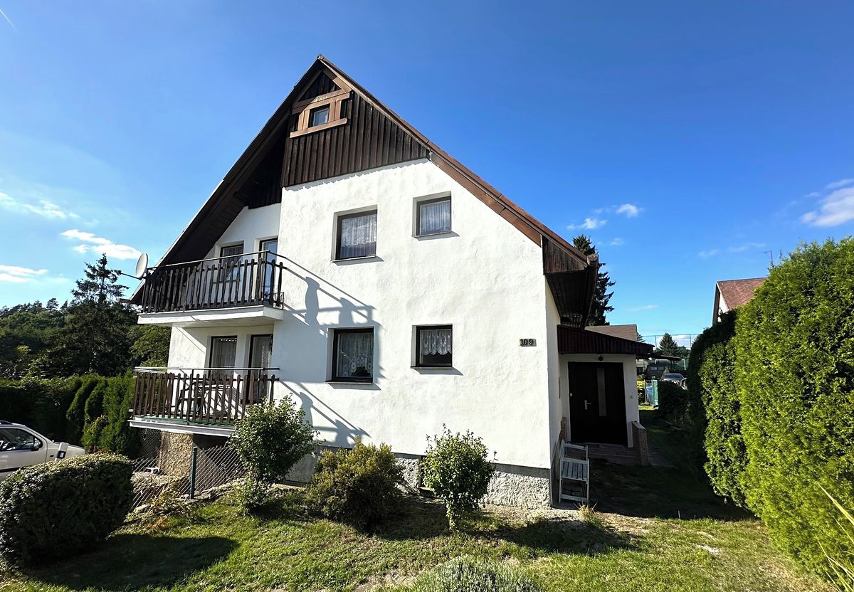 Prodej rodinného domu 168 m², pozemek 492 m² – fotografie 2