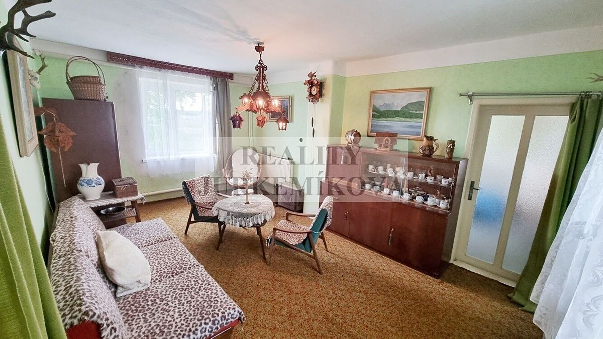 Prodej rodinného domu 567 m², pozemek 1333 m² – fotografie 5
