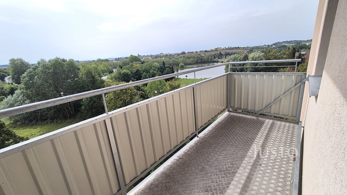 Pronájem bytu 4+1 88 m² – fotografie 5