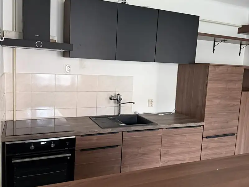 Pronájem bytu 1+1 57 m², Ústí nad Labem – náhled fotky 1