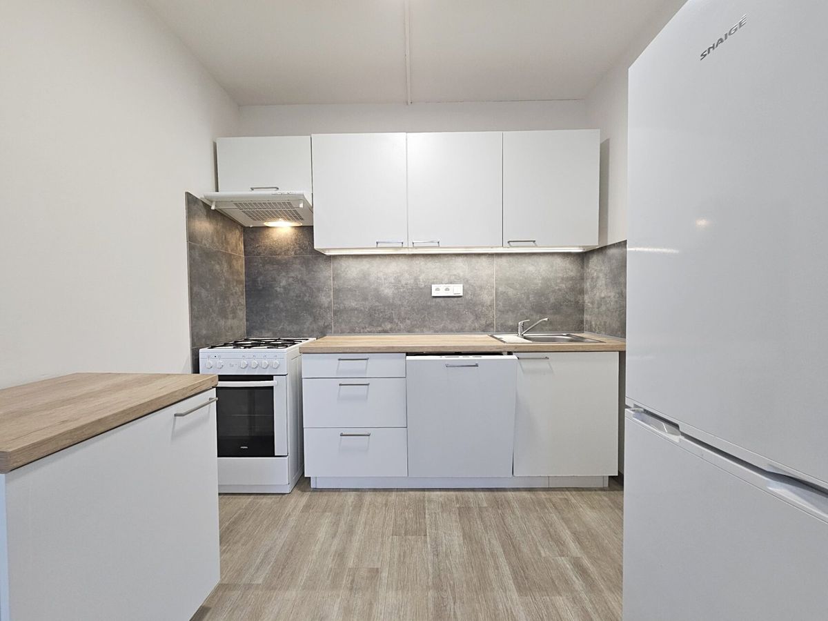 Pronájem bytu 3+1 71 m² – fotografie 3