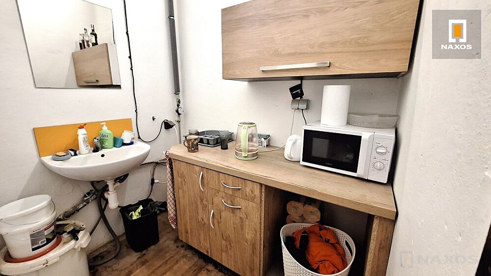 Pronájem skladového prostoru 169 m² – fotografie 5