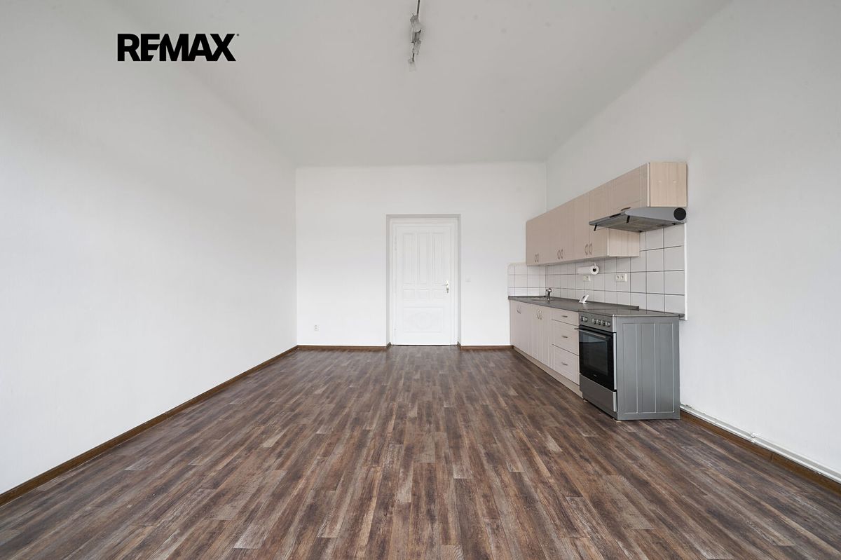 Pronájem bytu 2+kk 52 m² – fotografie 4