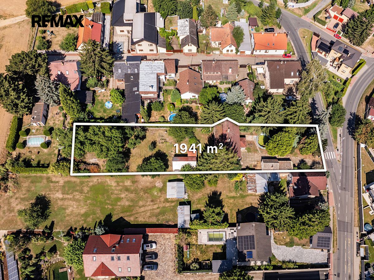 Prodej stavebního pozemku 1941 m² – fotografie 5