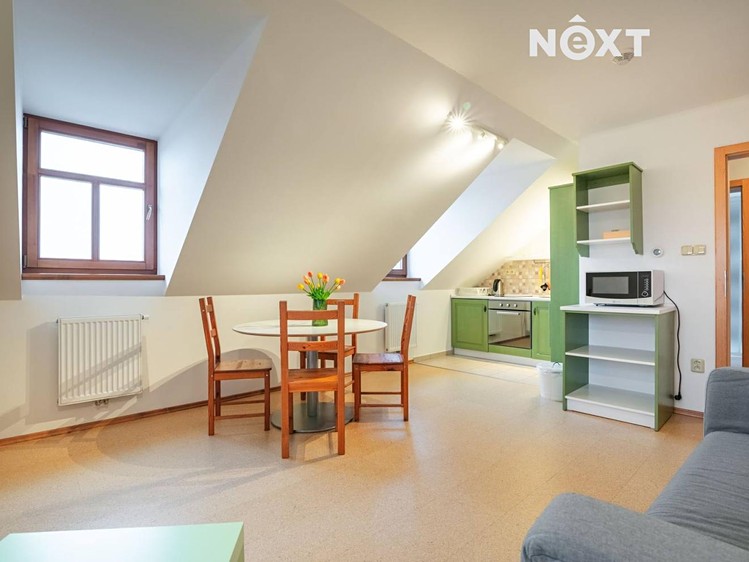 Prodej domu, 230 m² (17 z 29)