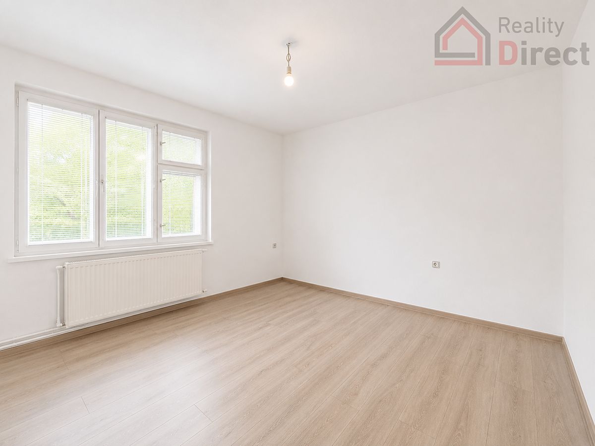 Pronájem bytu 2+kk 62 m² – fotografie 2