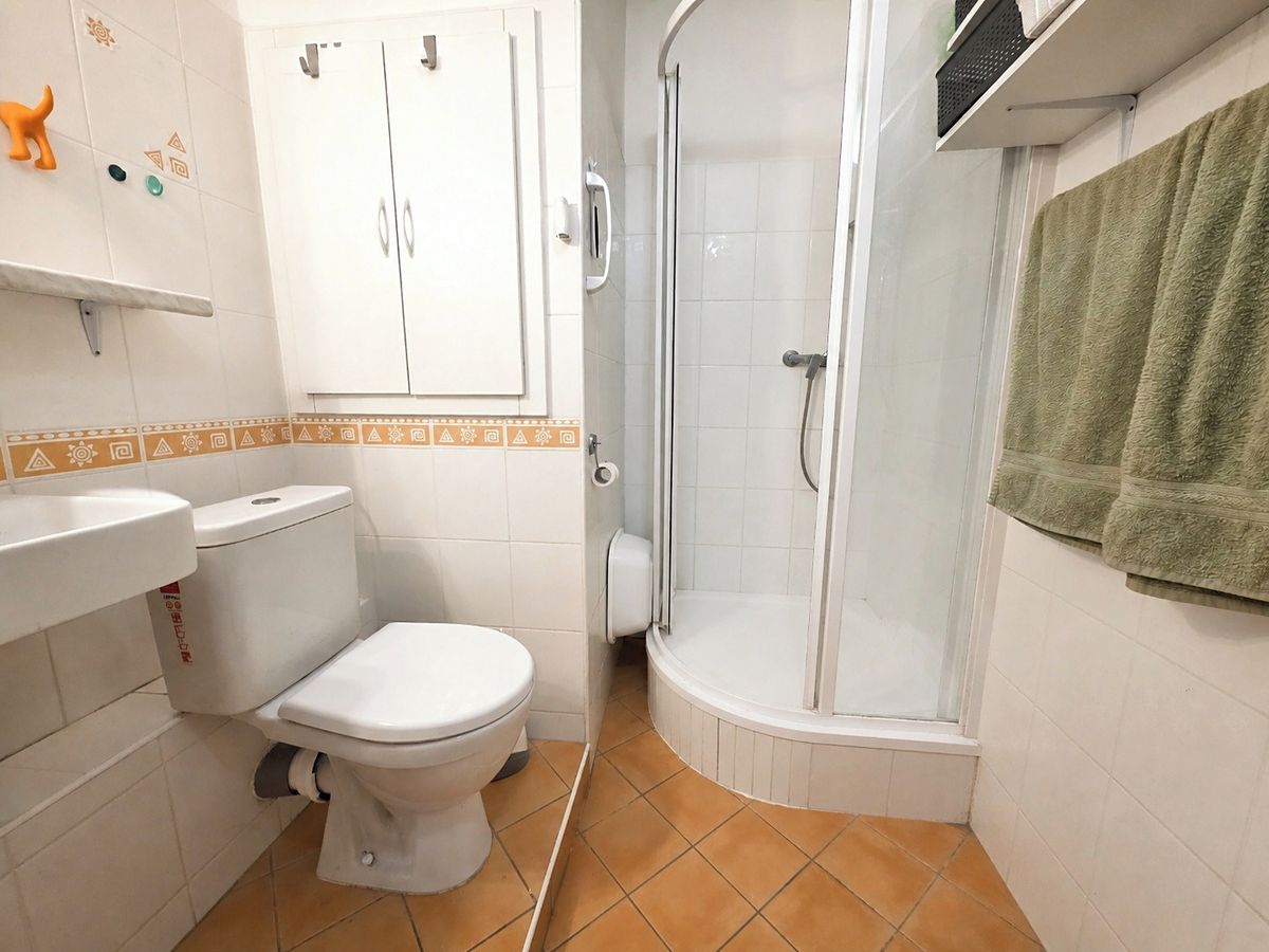 Pronájem bytu 1+kk 26 m² – fotografie 3