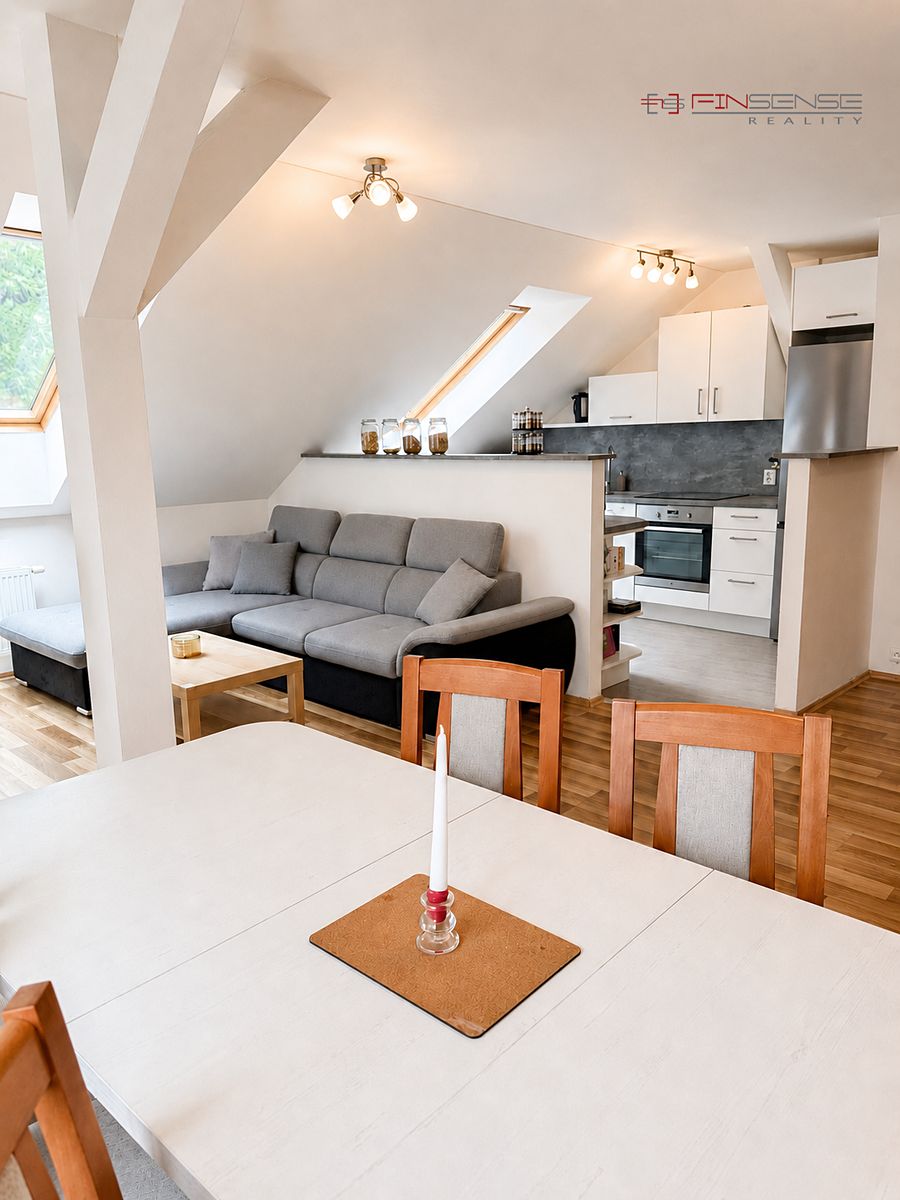 Prodej bytu 4+kk 107 m² – fotografie 2