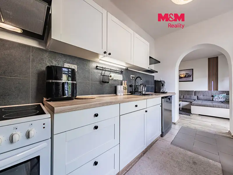 Prodej bytu 3+1 63 m², Vimperk – náhled fotky 1