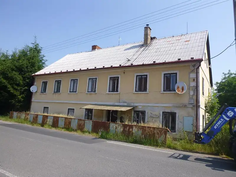 Dražba rodinného domu 1334 m², pozemek 2017 m², Česká Lípa – náhled fotky 2