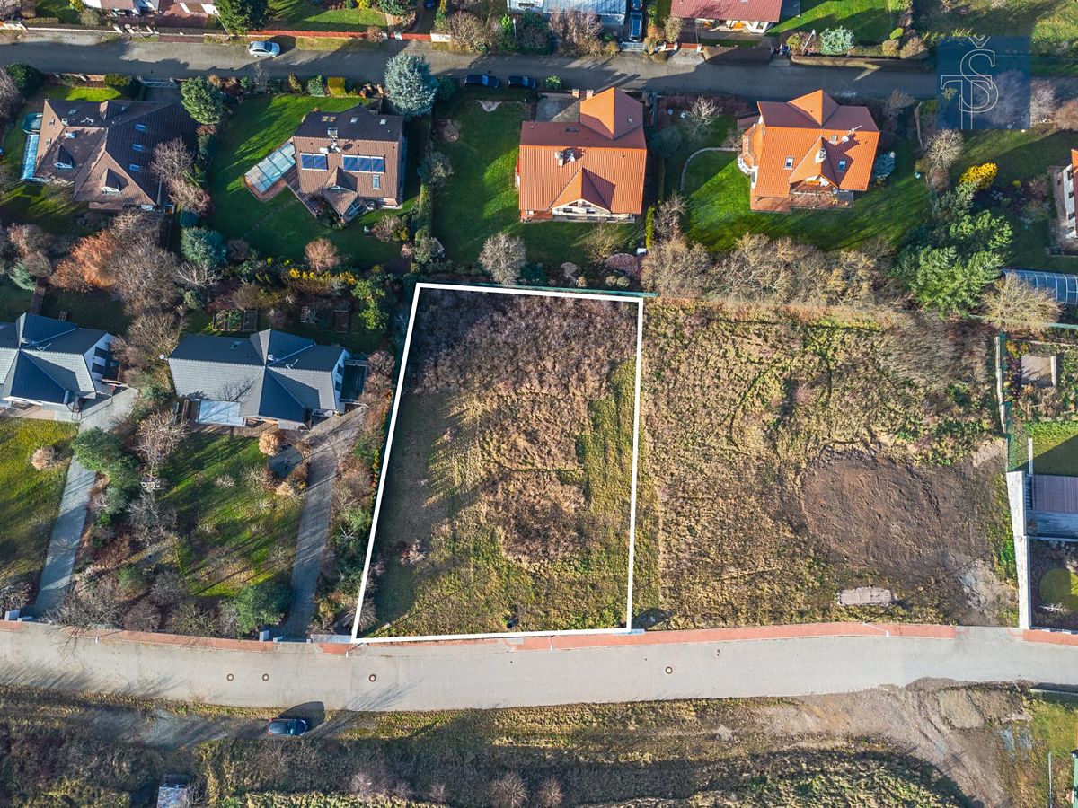 Prodej stavebního pozemku 1316 m² – fotografie 5