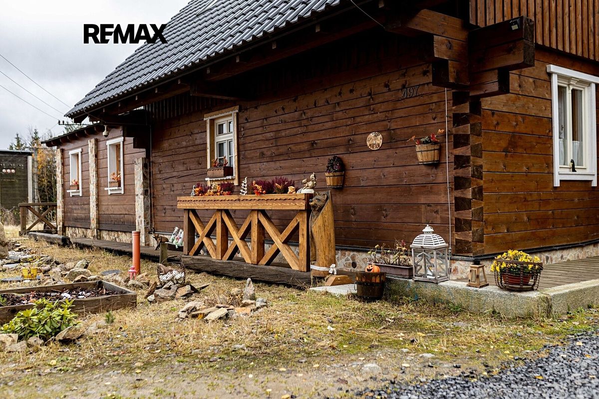 Prodej rodinného domu 153 m², pozemek 635 m² – fotografie 3