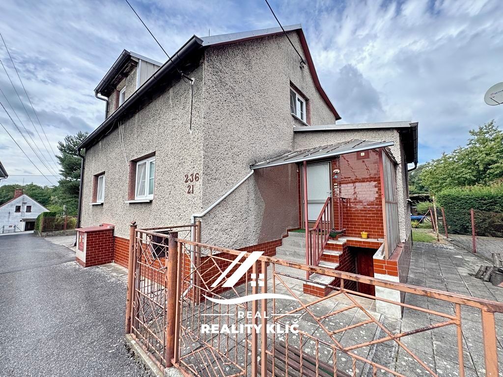 Prodej rodinného domu 170 m², pozemek 680 m² – fotografie 3